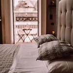 Nova Relais נאפולי