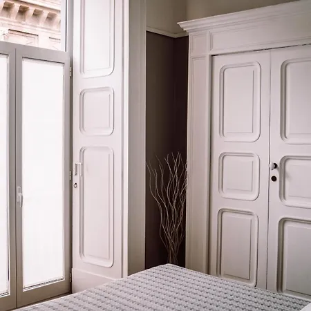 Nocleg ze śniadaniem Nova Relais Neapol