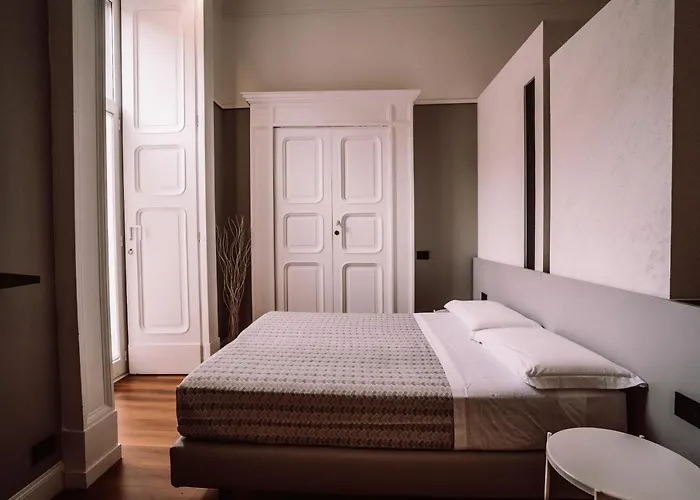 לינה וארוחת בוקר Nova Relais 4*