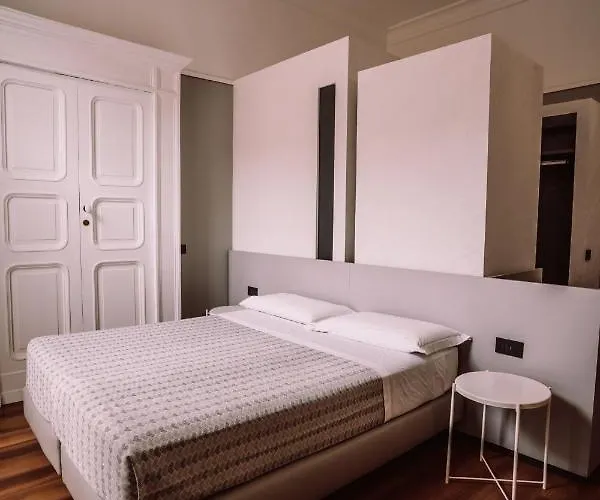 לינה וארוחת בוקר Nova Relais נאפולי