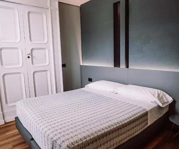 לינה וארוחת בוקר Nova Relais